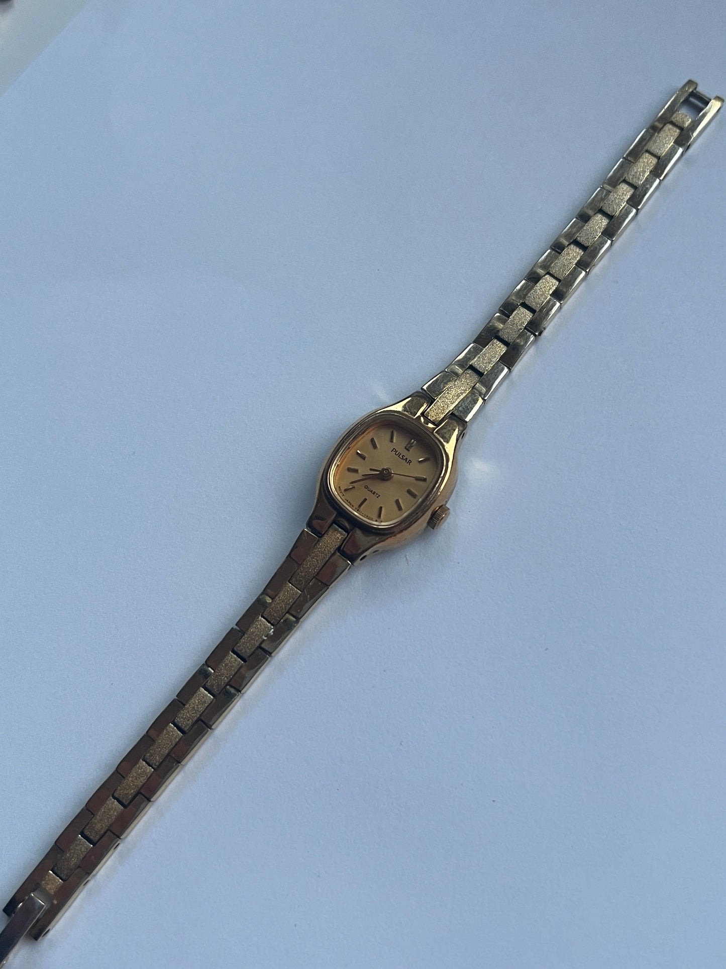 Vintage Mini Gold Pulsar Watch