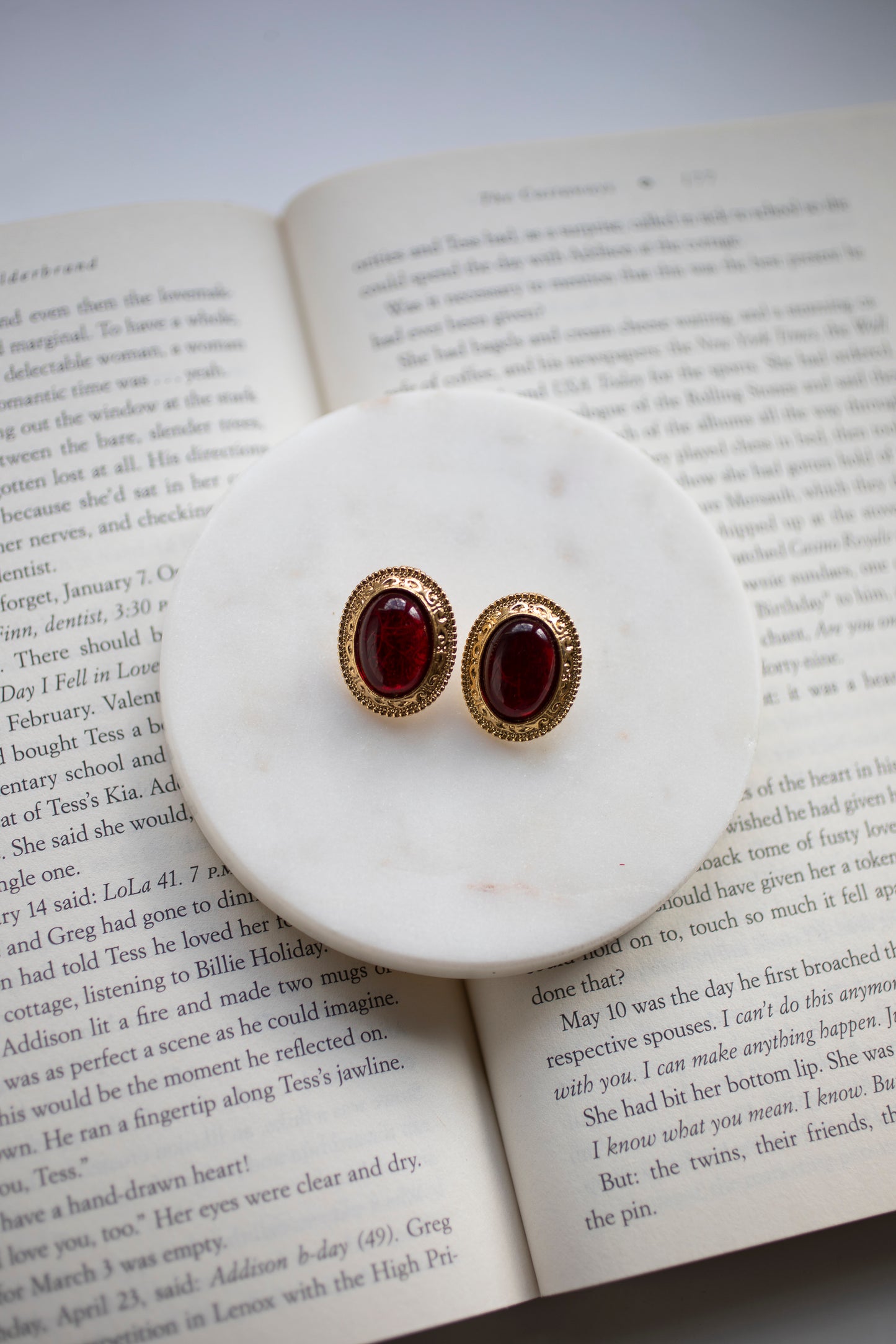 Vintage 1928 Red Cabochon & Gold Earrings