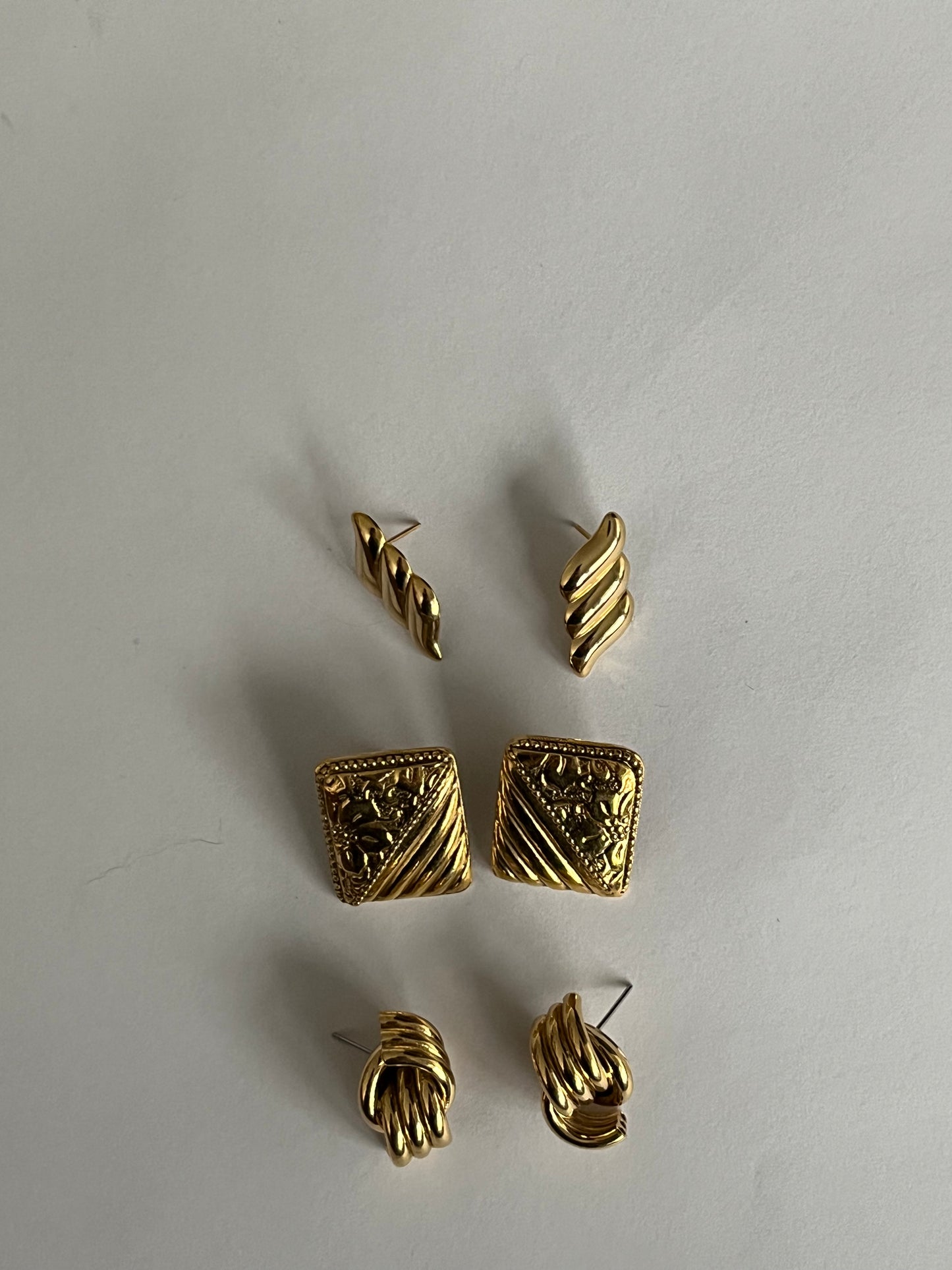 Vintage 1928 Cushion Earrings